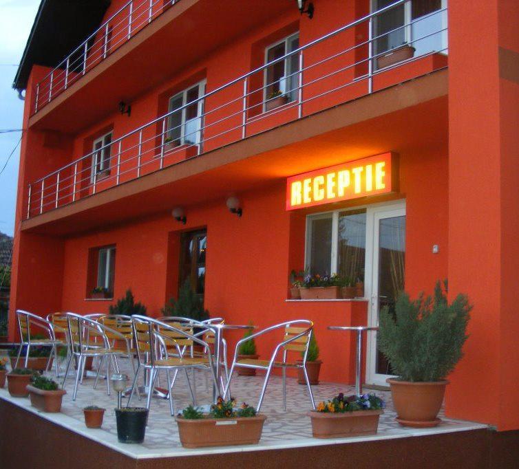Hotel Onalisa Arad Exterior foto